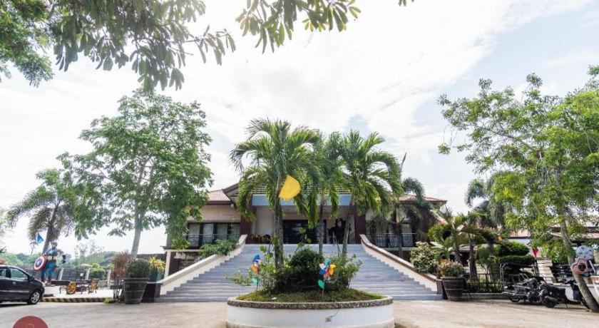Quezon Premier Hotel - Candelaria Candelaria (Quezon) Exterior foto